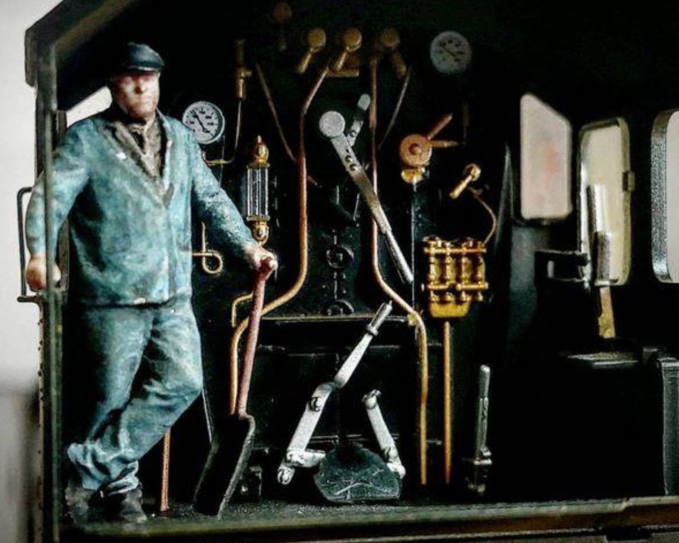 Single Steam Crew in Cab