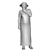 0107 Woman in conversation