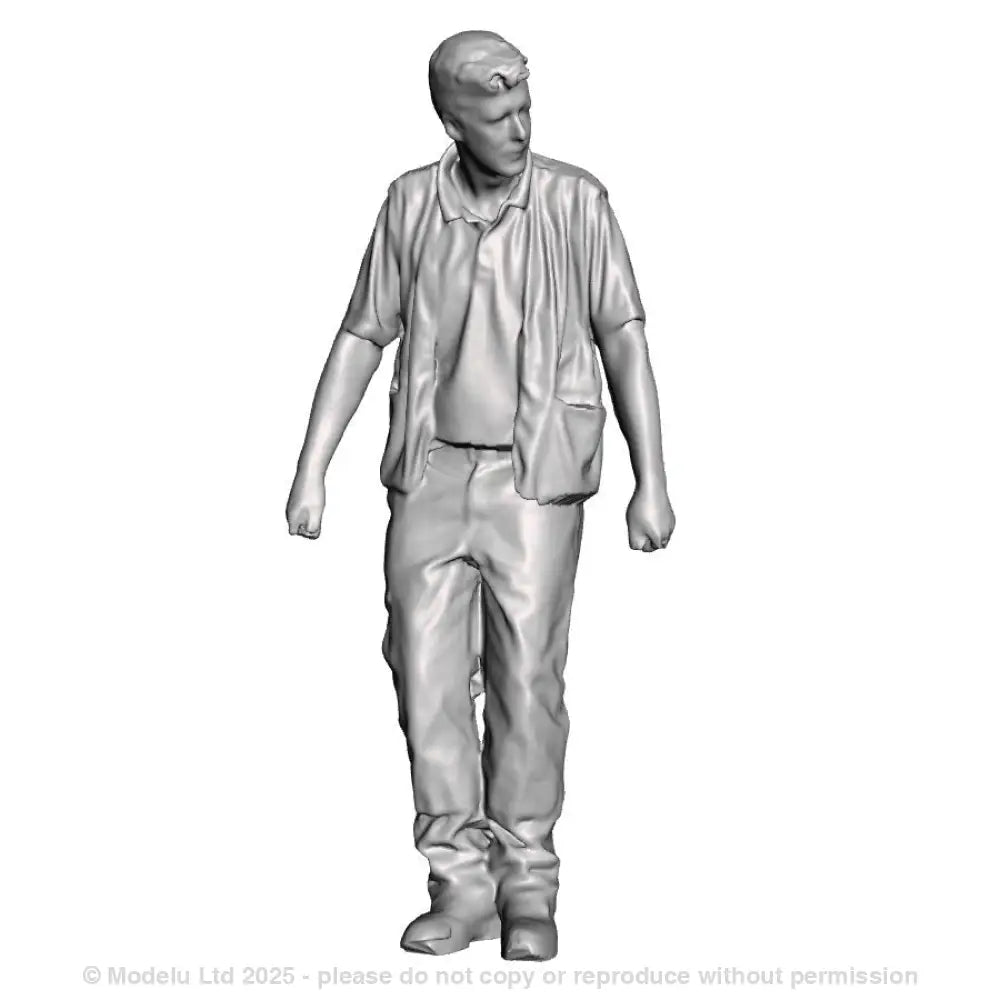 A shunter leaning on steps