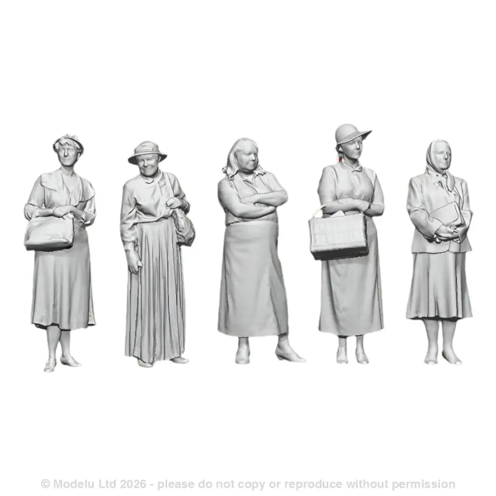 60013 Female Figures