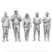 60036 Poeple eating, paying and serving