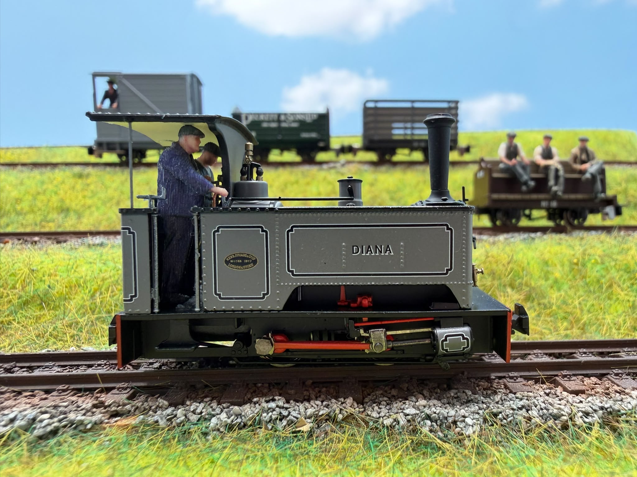80307 OO9 Kerr Stuart & Co. Diana Preserved Crew