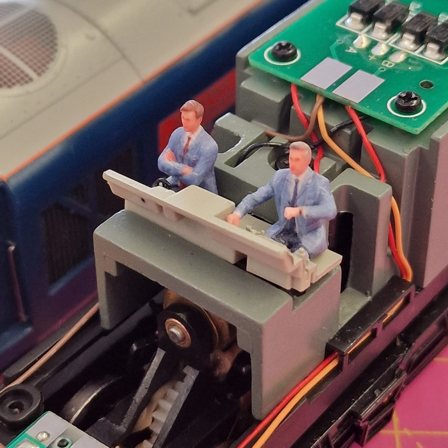 80805 OO Early BR Loco Crew