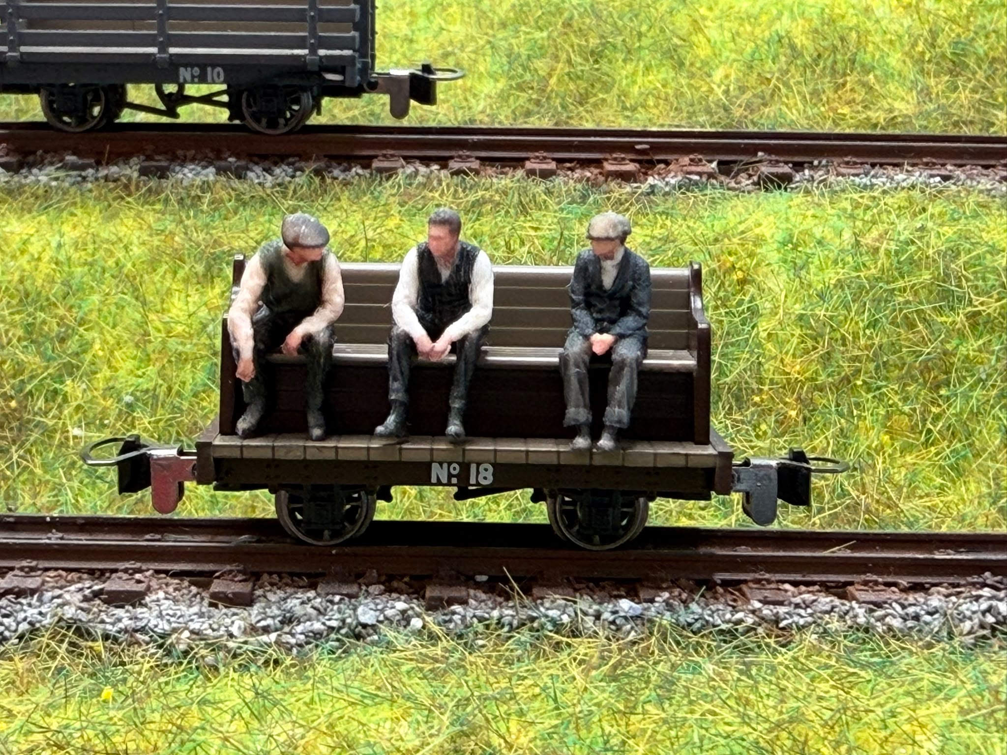 81600 OO9 Manrider Workmen Pack 1