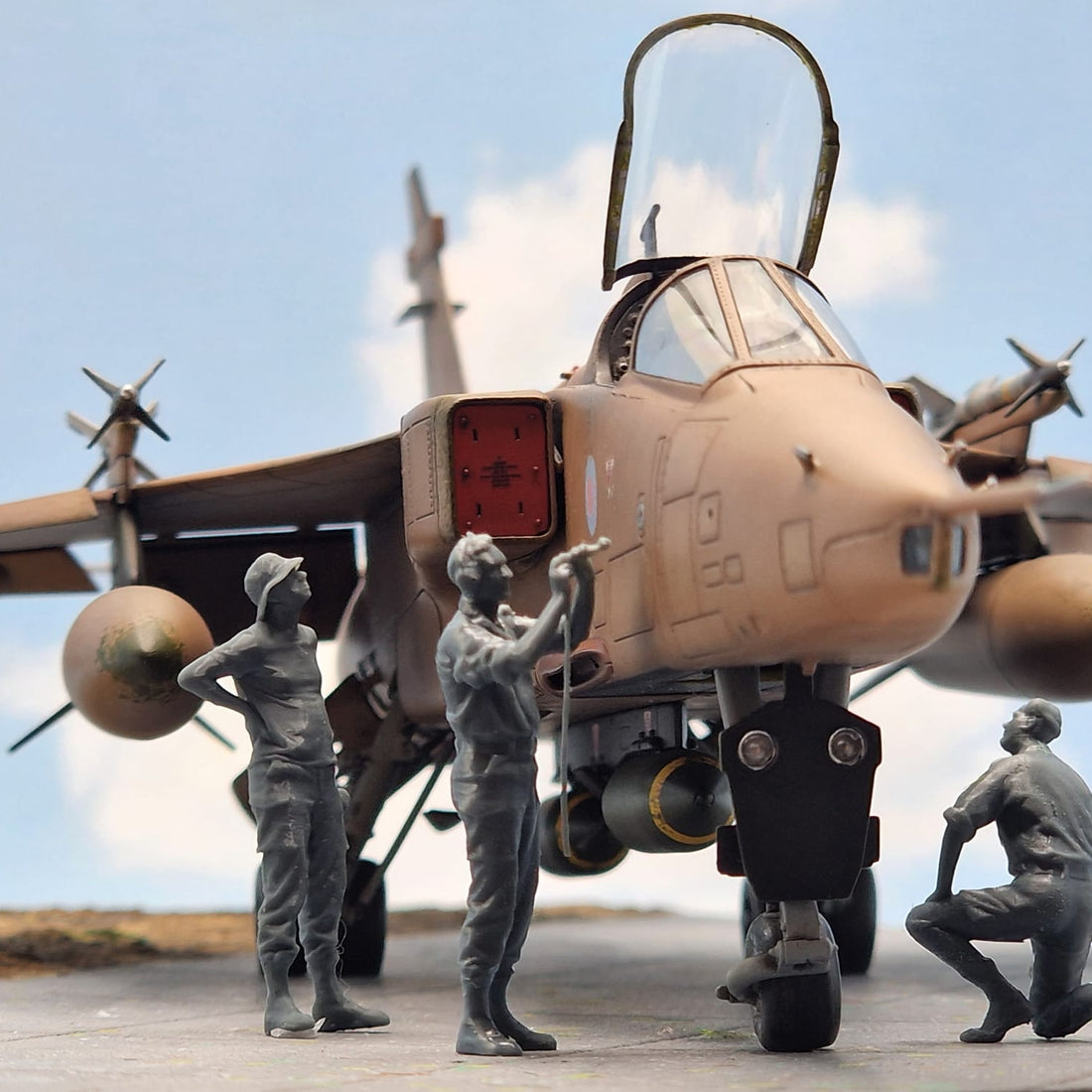 Jaguar and Ground Crew
